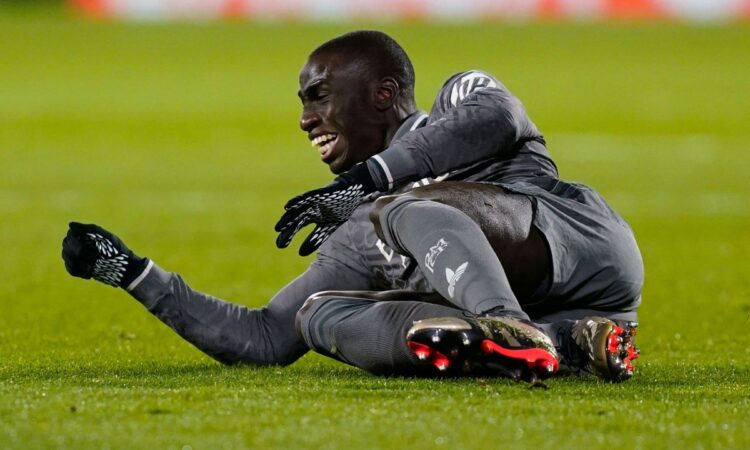 Carlo ancelotti está considerando un experimento defensivo para el enfrentamiento contra el arsenal en la liga de campeones. 1 Mendy In Third Kit.