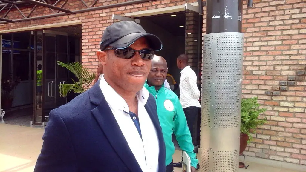 Oliseh, Loscuito Spy On Guinea Oliseh, Loscuito Spy On Guinea