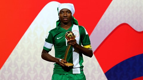 Kelechi Nwakali Finally Signs Five Year Arsenal Deal Kelechi Nwakali Finally Signs Five Year Arsenal Deal
