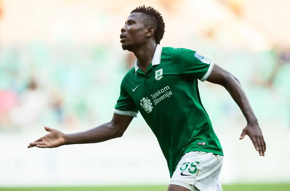 Nigerian Striker Henty Keen On Regular Football Upon Return To Locomotiv