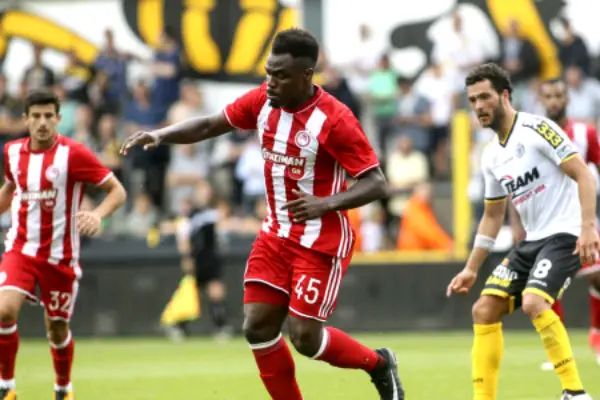 Emenike Demoted To Olympiakos Reserves, Set For Exit Emenike Demoted To Olympiakos Reserves, Set For Exit