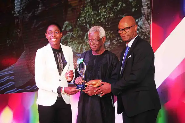 Moses, Oshoala, Quadri, D’Tigress, Adekuroye, Ambode Win At Nigerian Sports Awards