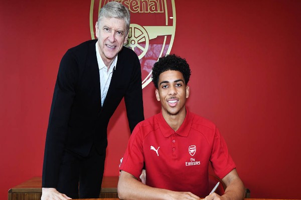 Arsenal Hand Nigerian Teenager Amaechi First Pro Contract