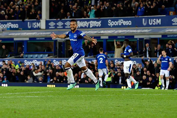 Walcott Ends Goal Drought As Everton Edge Out Newcastle
