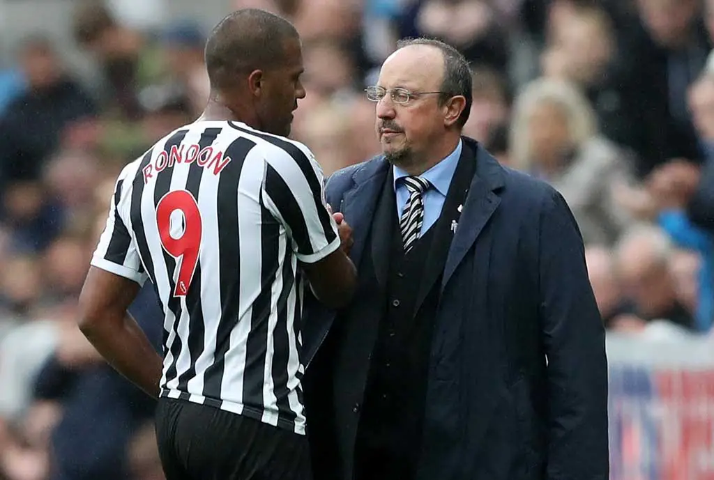 Magpies Striker Defends Boss Magpies Striker Defends Boss