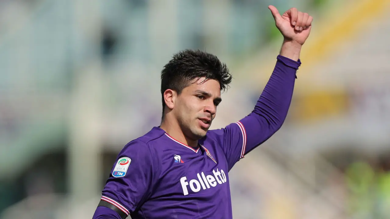 Viola Bid To Keep Hold Of Starlet Viola Bid To Keep Hold Of Starlet