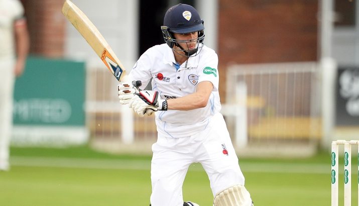 Hosein Delighted To Extend Derbyshire Stay