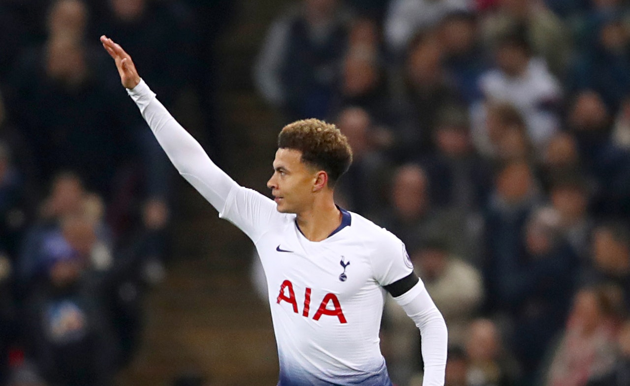 Arsenal Fan Hit Dele Alli With A Bottle At Emirates (Video)
