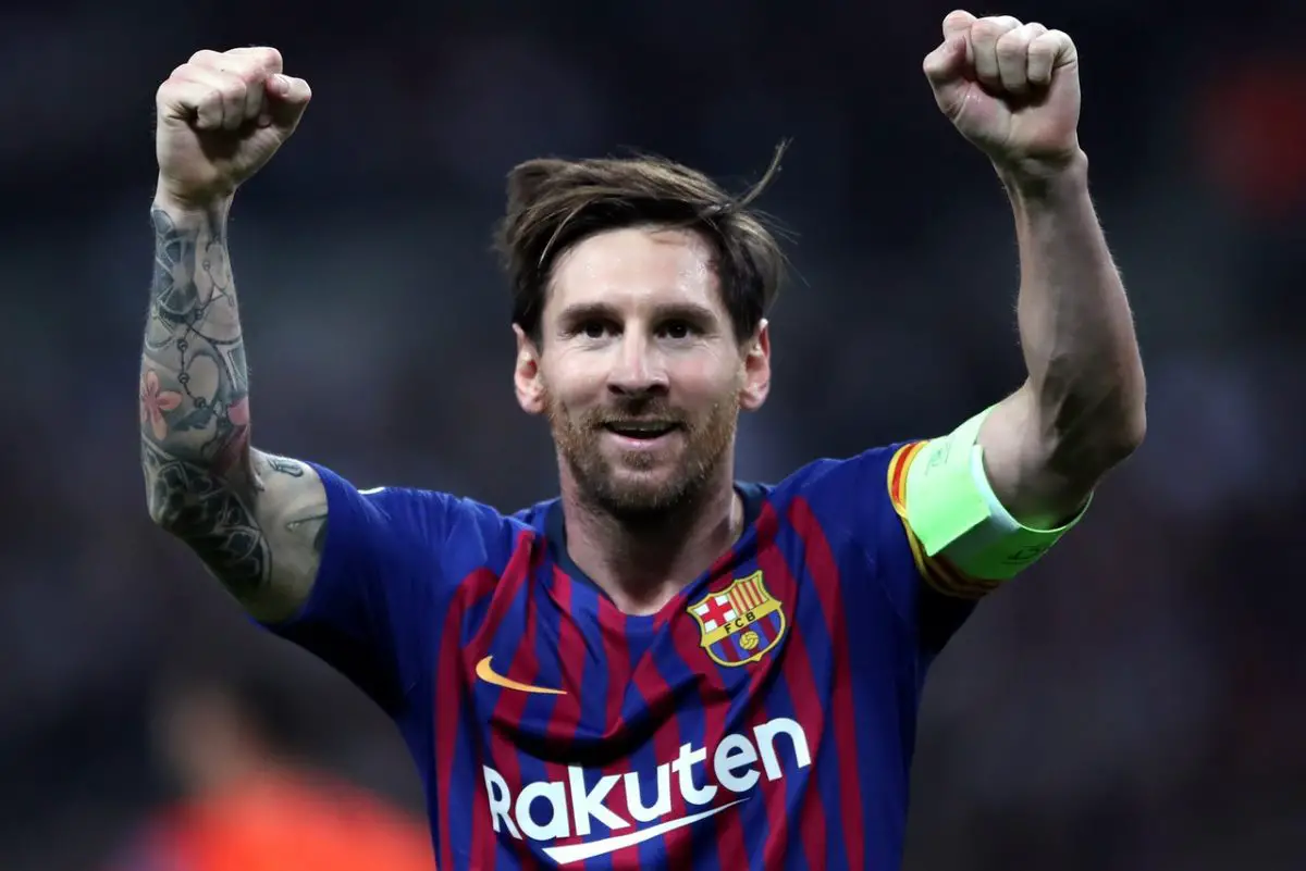 Amor Hails Great Messi