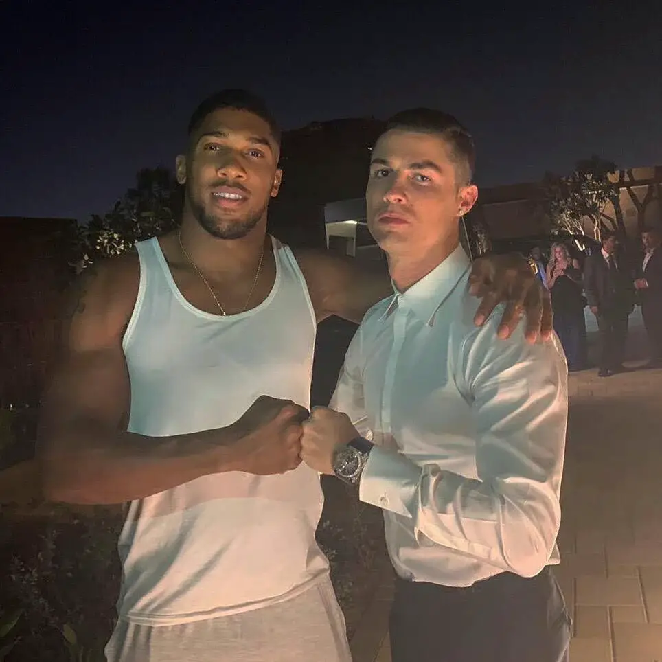 Ronaldo,  Joshua Hook Up In Dubai For Winter Holiday