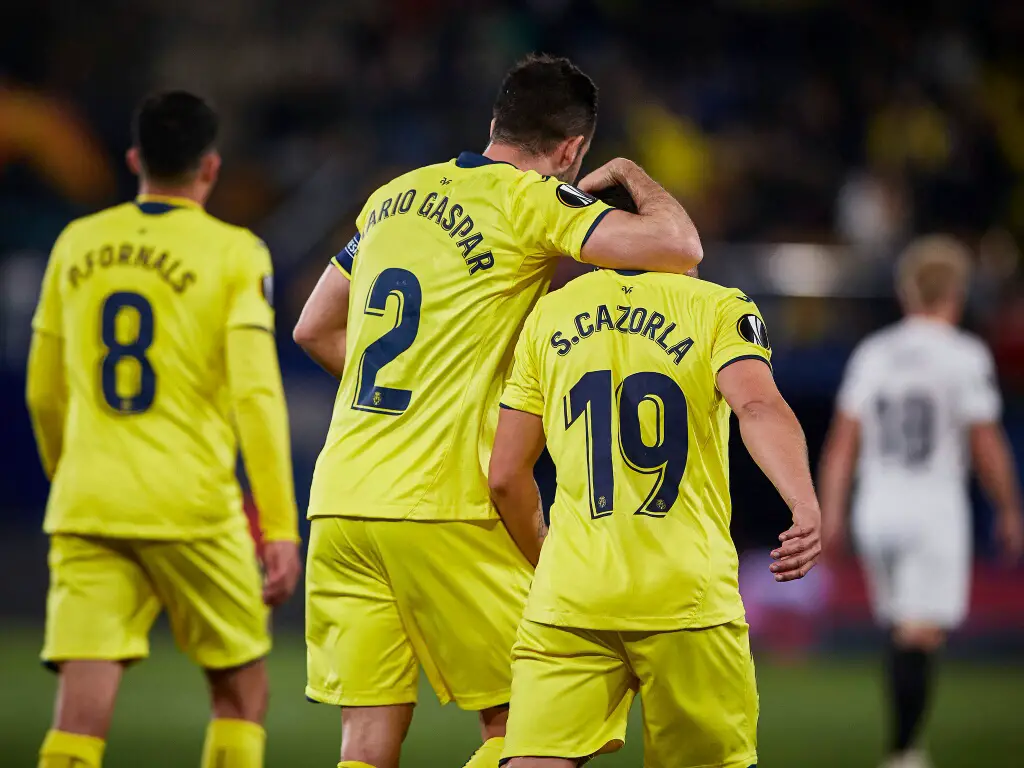 Europa League: Iwobi Subbed On In Arsenal Win Vs Napoli,  Chukwueze Suffers Defeat With Villarreal