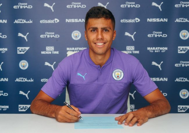 Spain Midfielder Rodri Completes City Move