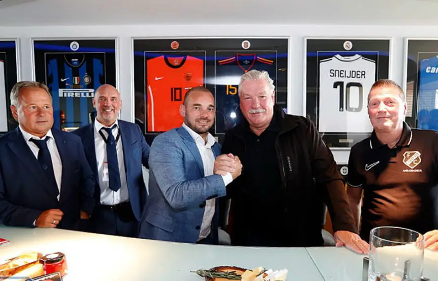 Sneijder Retires As Professional Footballer, Becomes Utrecht Director