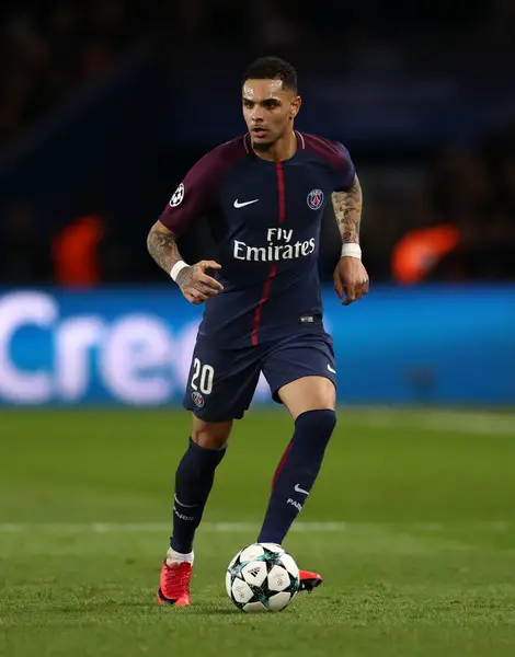 Arsenal Begin Talks With PSG For Defender 