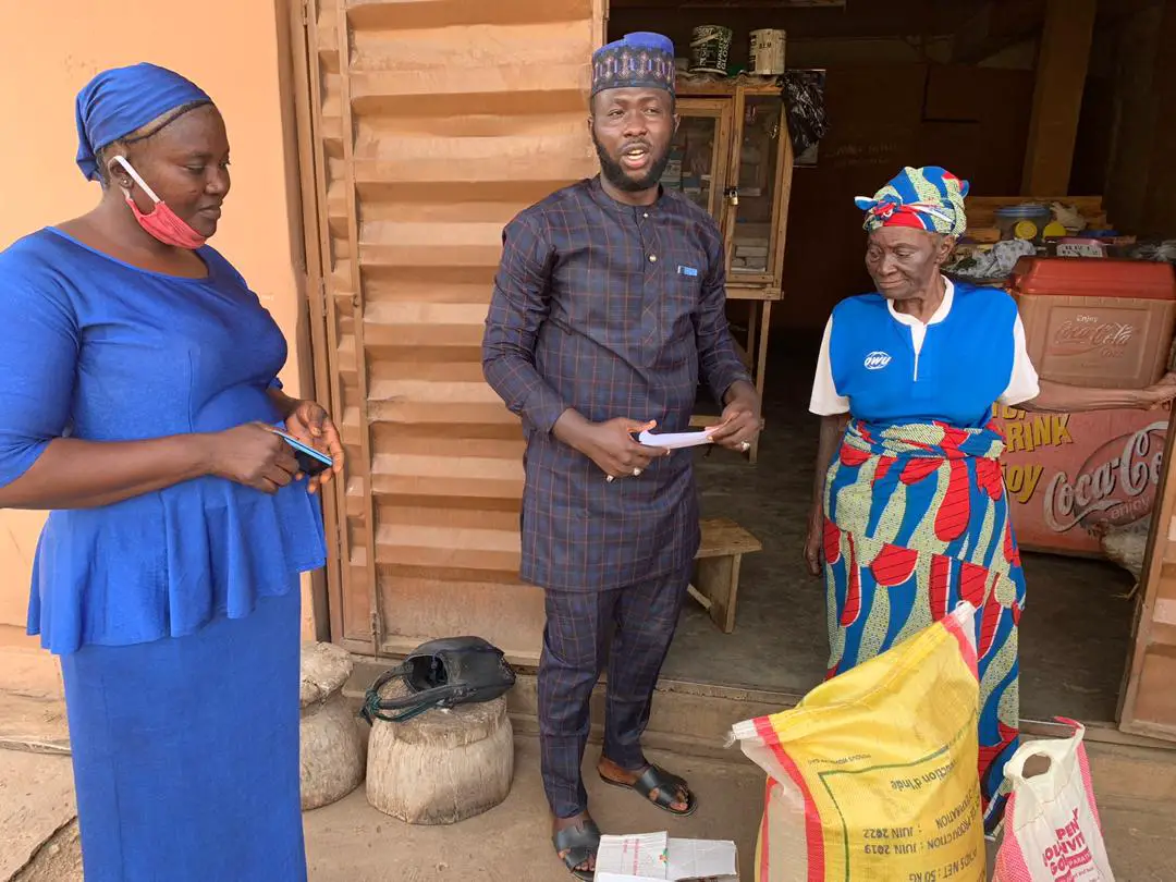 Sports Minister Dare Donates Food Items To Yekini’s Mother, Pledges Monthly Stipend