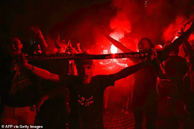 Marseille Fans Celebrate PSG’s UCL Final Defeat To Bayern