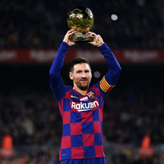 Barcelona Plan To Build Messi Statue At Camp Nou lionel-messi-wayne-rooney-ballon-dor-manchester-city-manchester-united-barcelona-paris-saint-germain-juventus