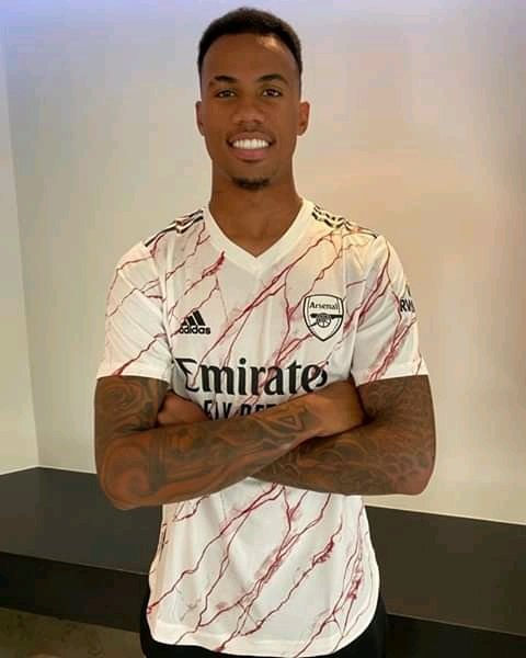 Arsenal Announce Gabriel Signing From Lille