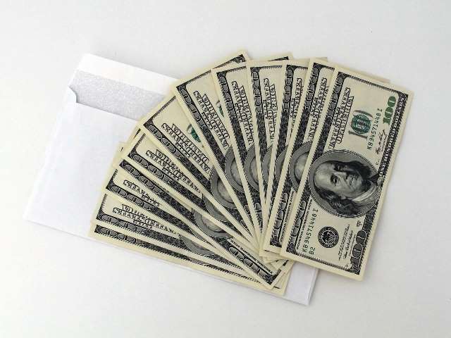 situations-where-you-should-use-a-credit-card-for-payments