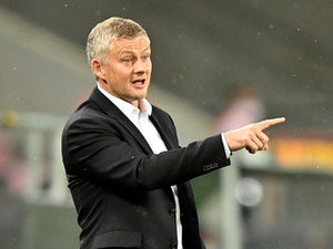 Liverpool Legend Riise Defends Solskjaer