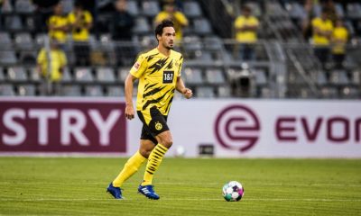 mats-hummels-borussia-dortmund-schalke-04-revierderby-bundesliga-der-bvb