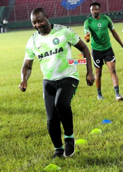 super-eagles-sunday-dare-amaju-pinnick-amauel-ogbemudia-stadium-2021-afcon-qualifiers