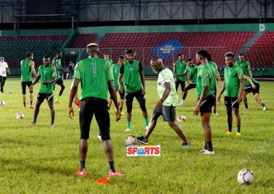 super-eagles-sunday-dare-amaju-pinnick-amauel-ogbemudia-stadium-2021-afcon-qualifiers