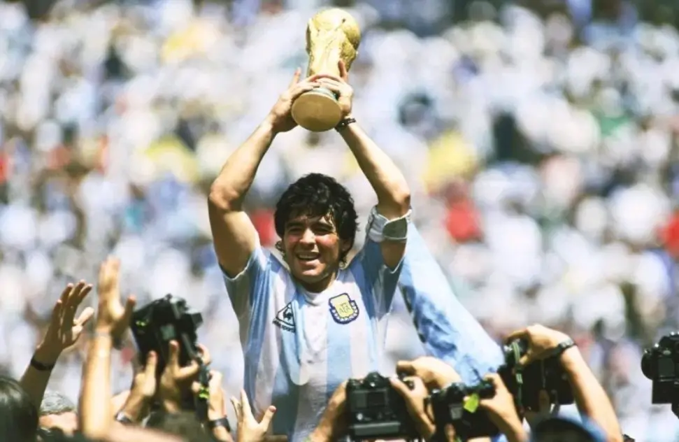 Argentina Legend Maradona Dies After Suffering Cardiac Arrest