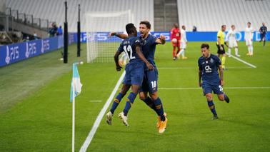 Porto Comemora o Gol de Sanusi Vs Olímpico de Marselha - Esportes