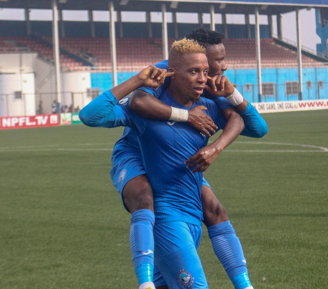 Mamelodi Sundowns vs Ukraine - Match Prediction - FIFA 23 - Club