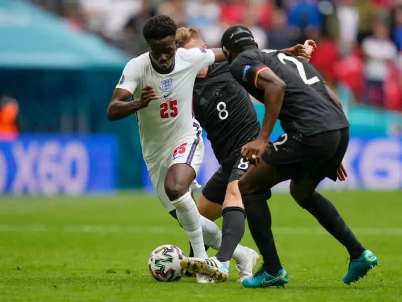 Euro 2020: ‘Why Saka Will Be A Problem For Italy Defence’ – Ex-Chelsea Star Cole 