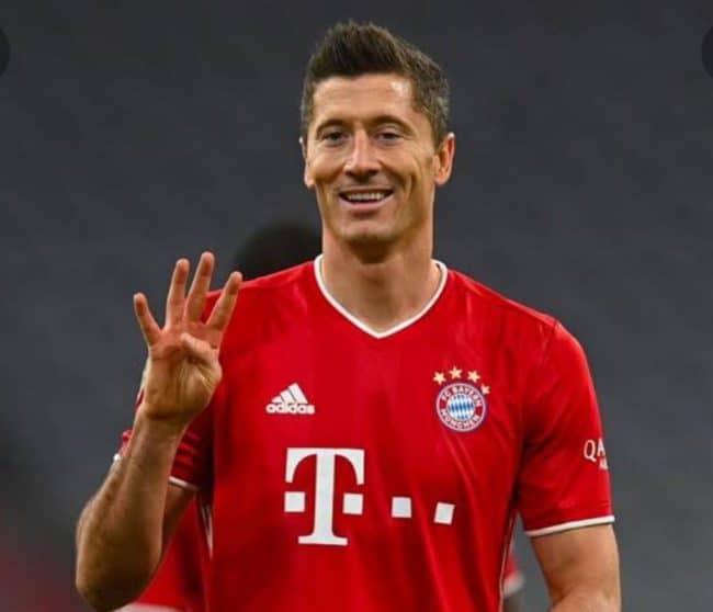 Lewandowski Beats Messi, Jorginho To 2021 Golden Player Award