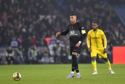 kylian-mbappe-psg-paris-saint-germain-emmanuel-petit
