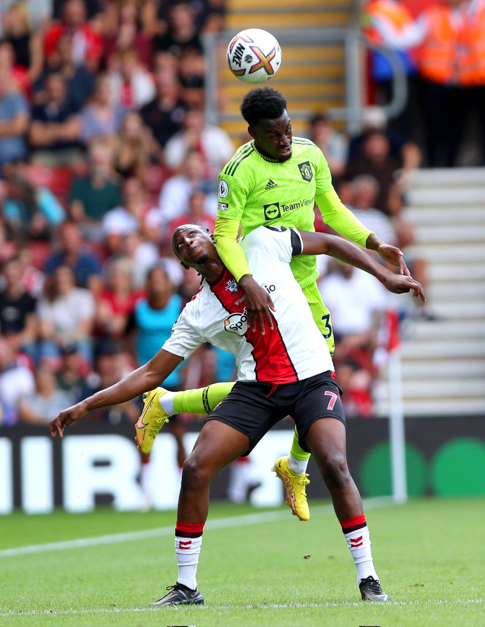 Premier League: Aribo Stars In Southampton’s Slim Defeat To Manchester United