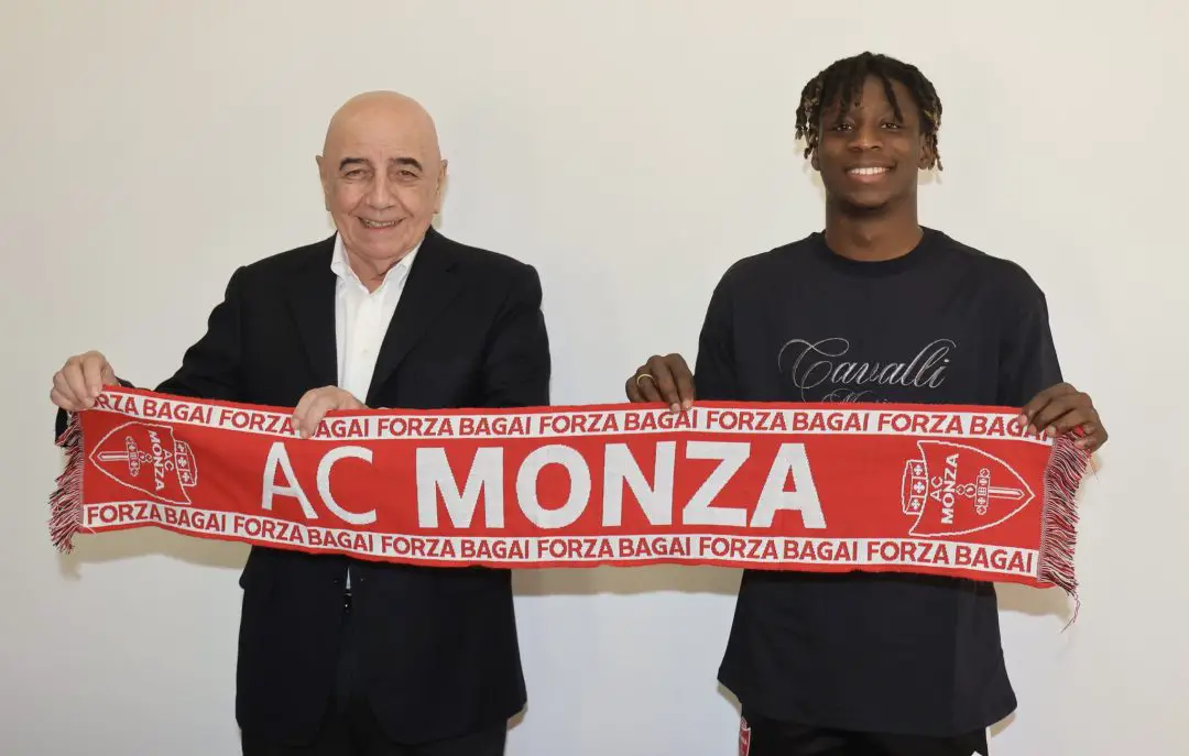 Martins' zoon tekent eerste profcontract bij Serie A Club Monza