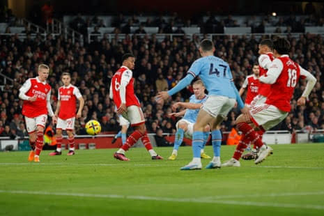 EPL: Man City Edge Arsenal, Move Top Of Premier League On Goal Difference