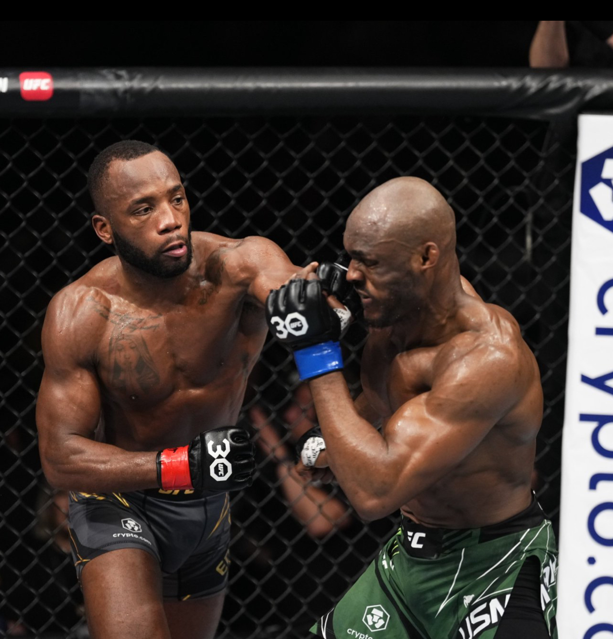 UFC: Edwards vence Usman novamente e mantém o título dos meio-médios