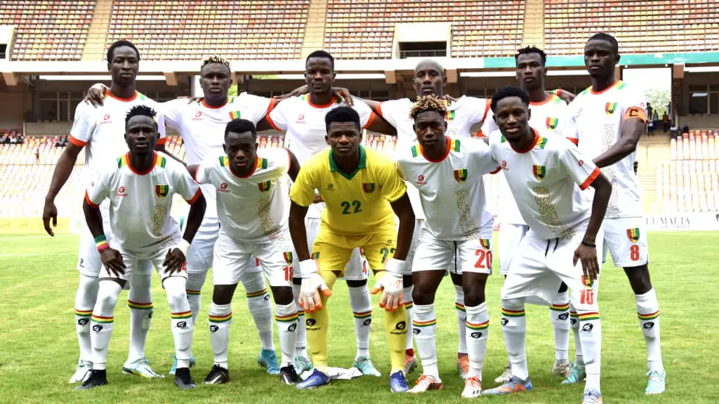Der Fußballverband von Guinea gratuliert dem U-23-Team nach der Auslosung gegen die Olympischen Adler