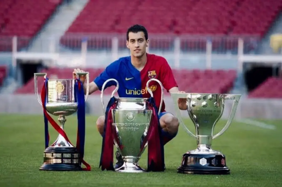 OFFICIAL: Busquets To Leave Barcelona At End Of The Season After 15 Years