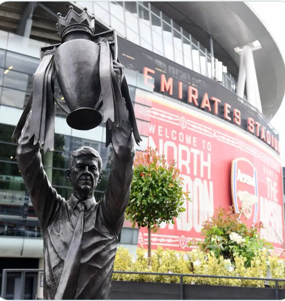 Arsenal Unveil Wenger Statue Outside Emirates Stadium