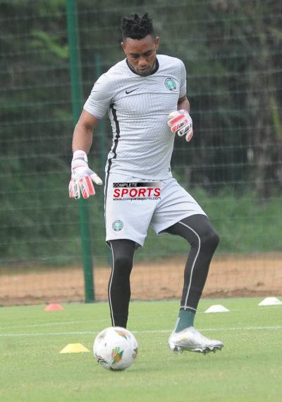 olorunreke-ojo-super-eagles-nigeria-afcon-2023-africa-cup-of-nations-ecole- nationale-de-la-police- pitch