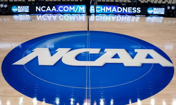March Madness Mania: צלילה עמוקה לתוך מגמות ההימורים ב-NCAA