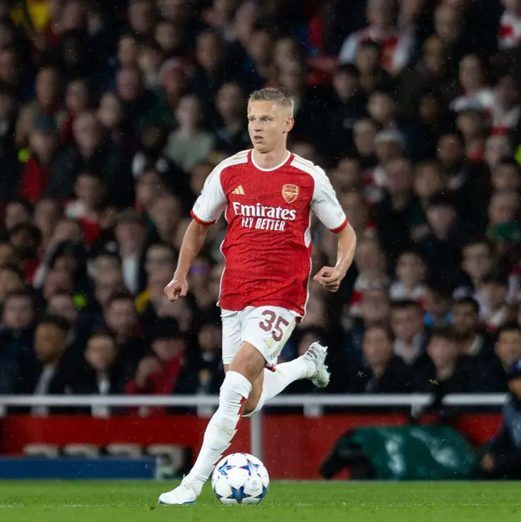 Zinchenko vertrekt naar Arsenal vanwege interesse van Bayern en Newcastle