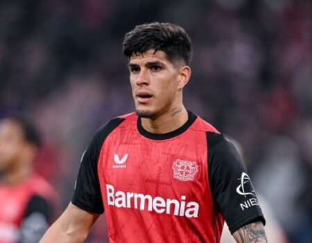 Arsenal Agree Loan Deal With Leverkusen To Sign Hincapie