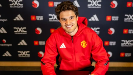 Why I Joined Man United --Lammens