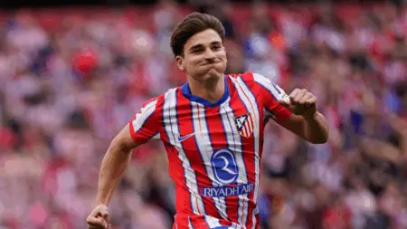 Alvarez: I’m Not Sure Of Replacing Lewandowski At Barca Alvarez: I'm Not Sure Of Replacing Lewandowski At Barca