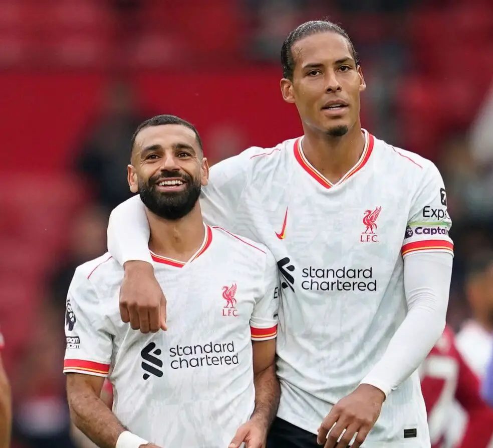 Van Dijk: I Want Salah To Stay At Liverpool