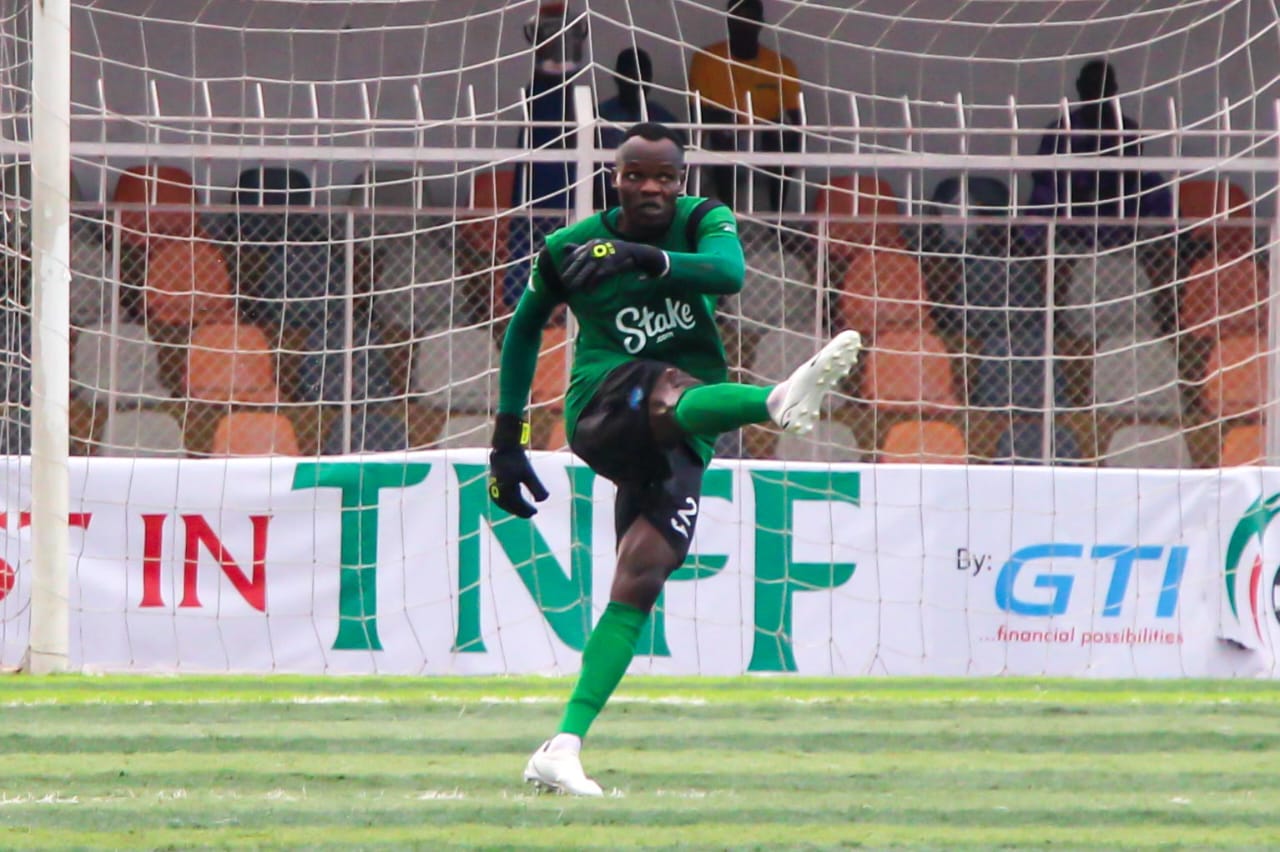 NPFL: Enyimba Goalie Ogunga Rallies Teammates Against Former Club Bayelsa United