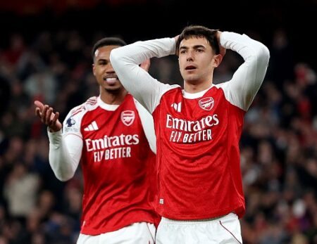 Vieira Questions Arsenal’s Mental Strength After Man United Defeat