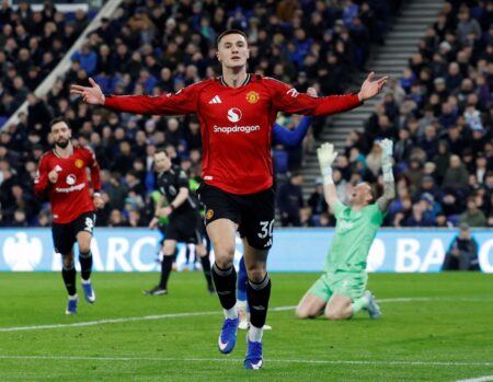 Man United Boost Top Four Hopes After Everton Win